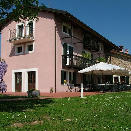 Agriturismo Scacciapensieri Buttrio Exterior foto